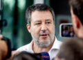 Matteo Salvini gela i frondisti: ‘La Lega è una, chi non è d’accordo non la rappresenta’