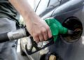 Benzina oltre i 2 euro ma non calano i consumi, toccati i massimi da 16 anni