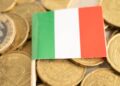 Debito pubblico record oltre 3.200 miliardi, cresce la quota in mano agli investitori esteri