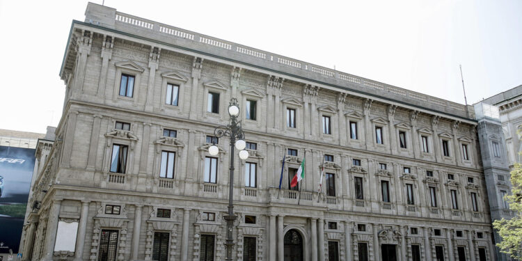 Sondaggio Scenari Politici su Milano, Majorino e Calabresi staccano Lupi