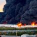 Droni ucraini in Russia, in fiamme Wildberries e raffinerie. Zelensky: “Colpiti 16 obiettivi”