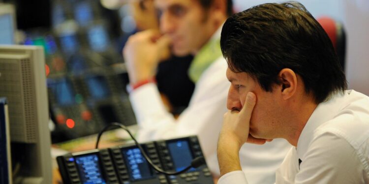 Lo spread torna a crescere, 81 punti base e rendimenti oltre il 4,05%: cosa sta succedendo